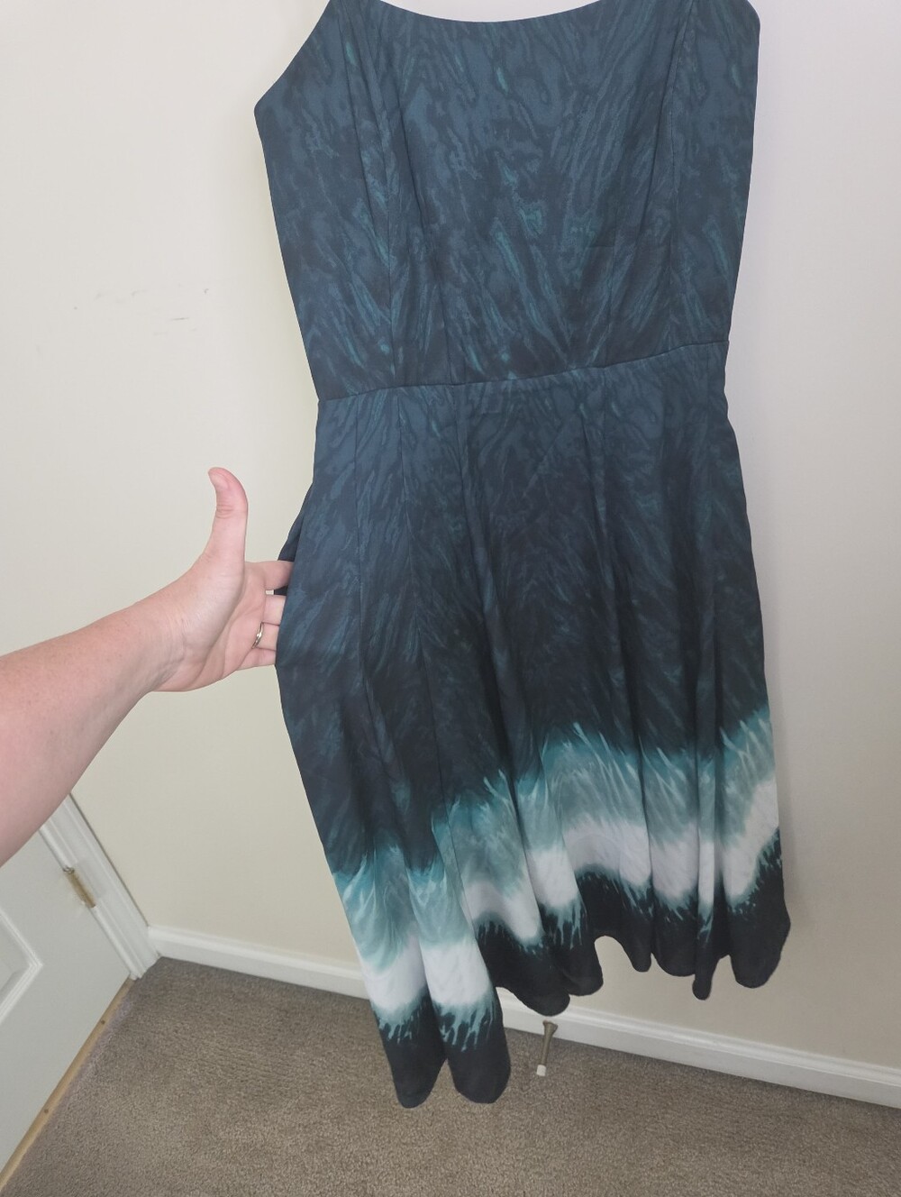 Women's White House Black Market Green Tie Dye Dipped Dress Sz 0 - Picture 9 of 10